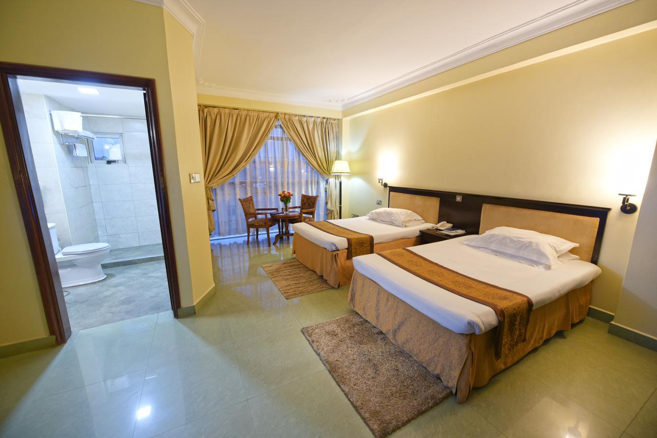 Hotel Sojovalo Kampala Exteriör bild
