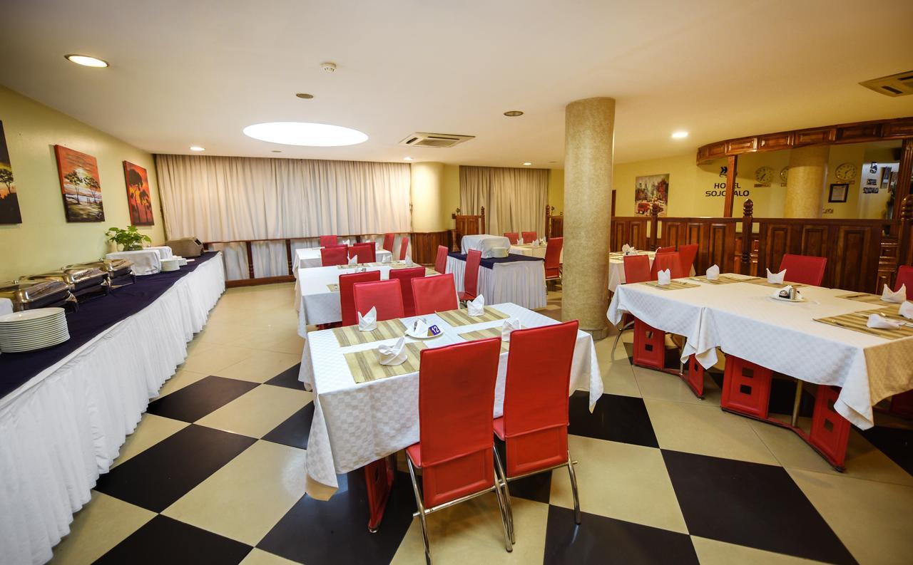 Hotel Sojovalo Kampala Exteriör bild